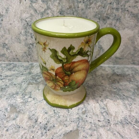 Pumpkin Scented Candle - Picture 1 of 6